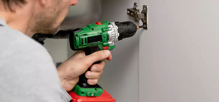Commercial Door Hinge Repair Brooklyn