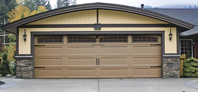 Residential Vinyl Roll Up Doors New Lots